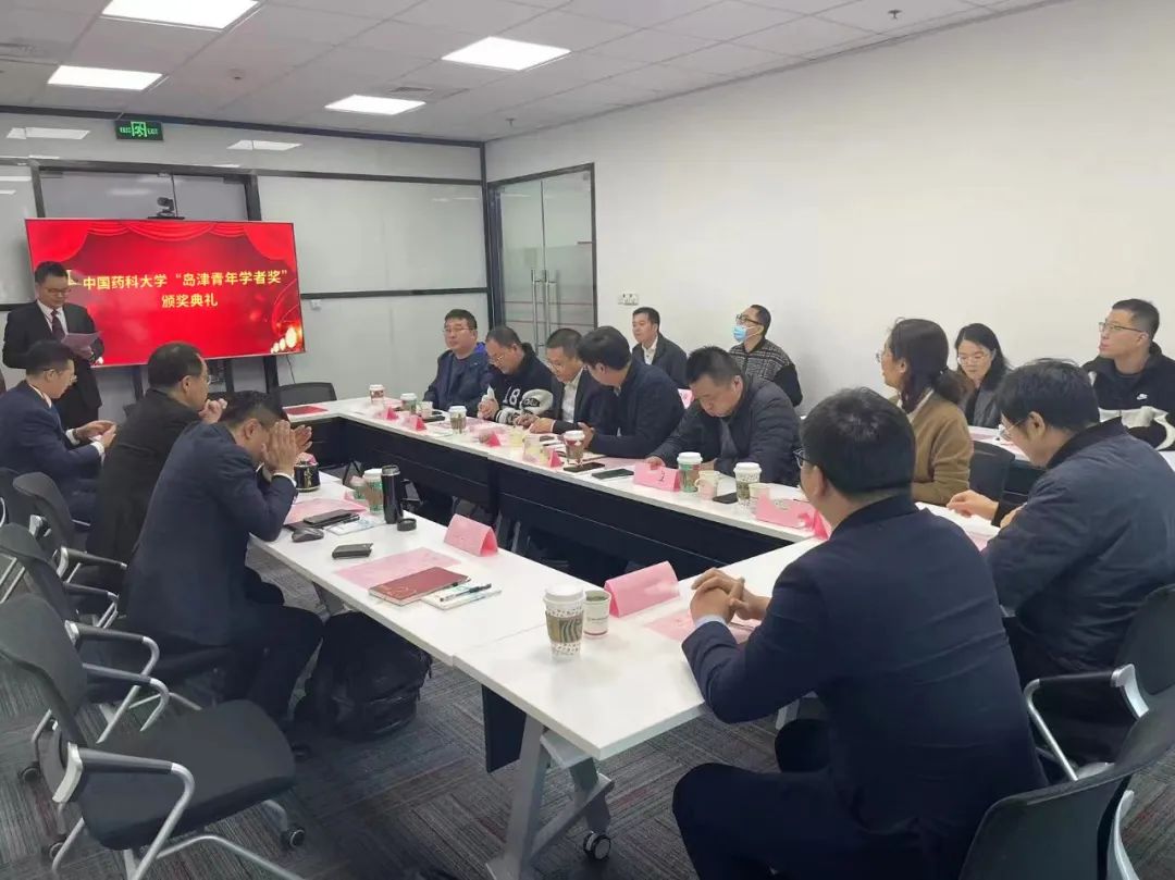 1668998465898947.jpg 2.jpg