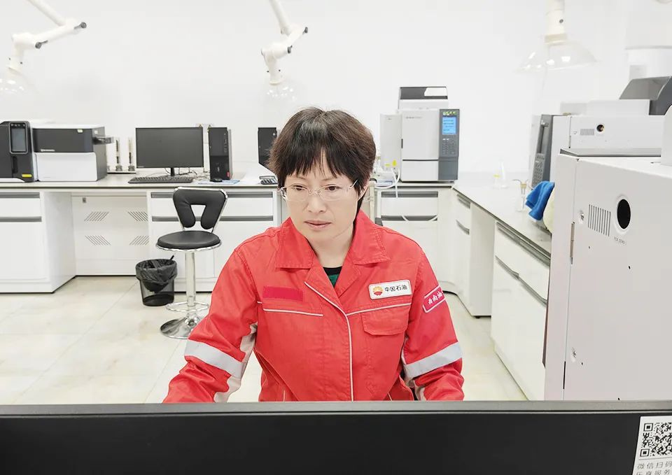 1672125369160477.jpg 1.jpg