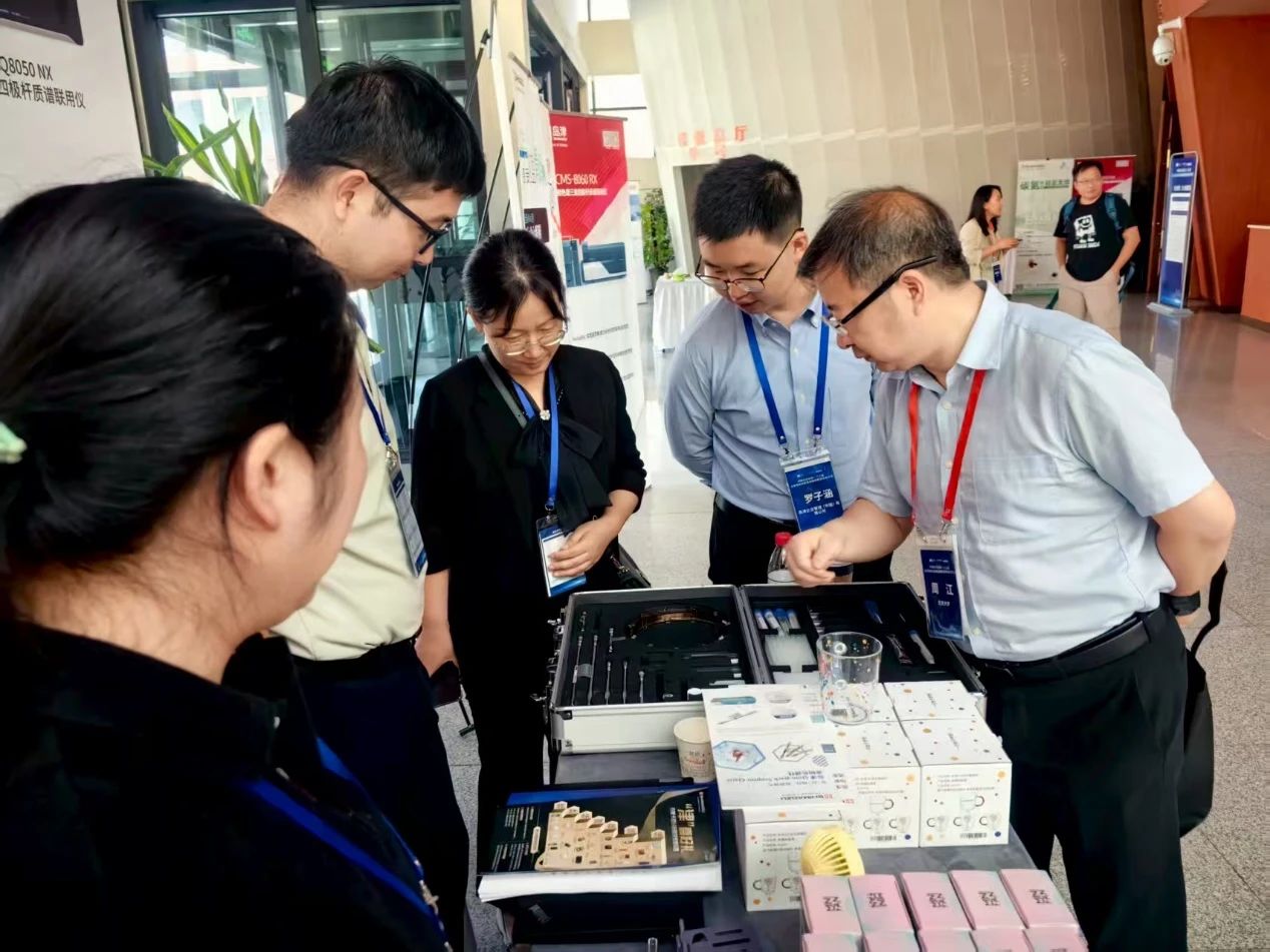 1754534449209407.jpg 8.jpg