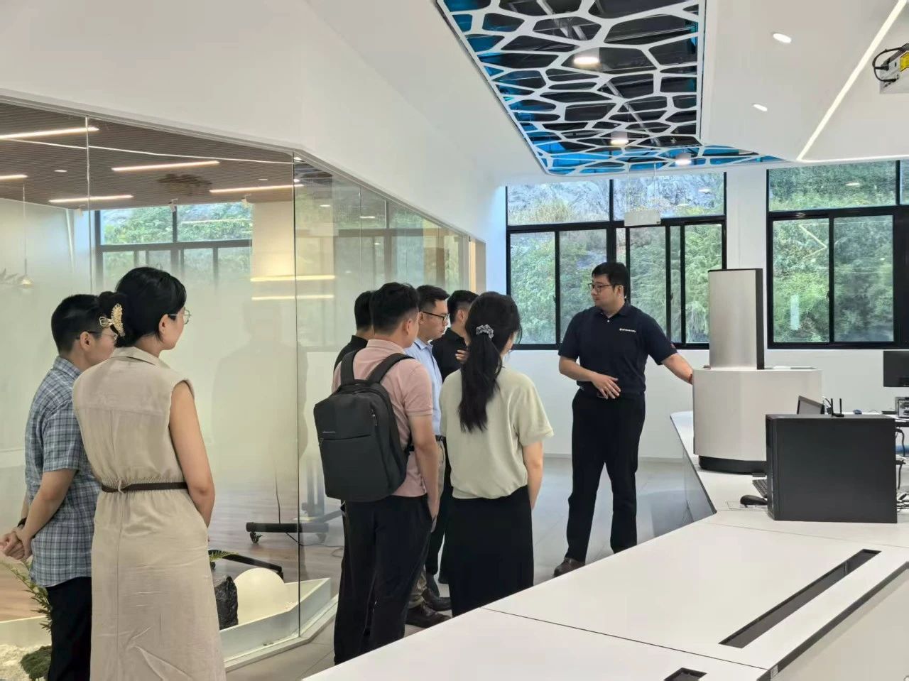 1756258792161213.jpg 13.jpg