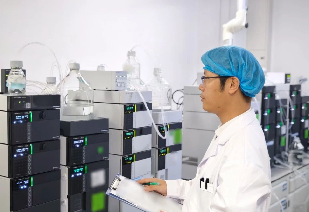 1758073875817209.jpg 3.jpg